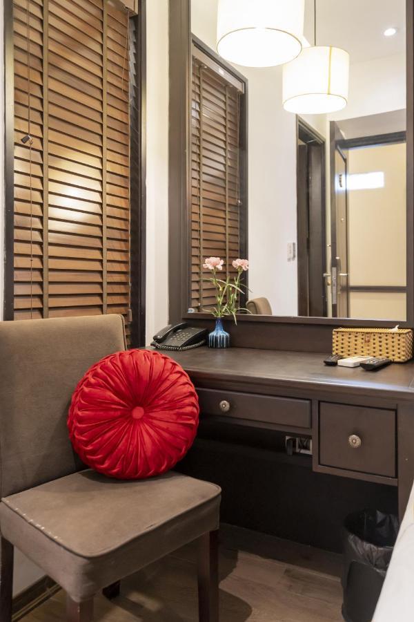 Hanoi Center Silk Charming Hotel & Travel Esterno foto